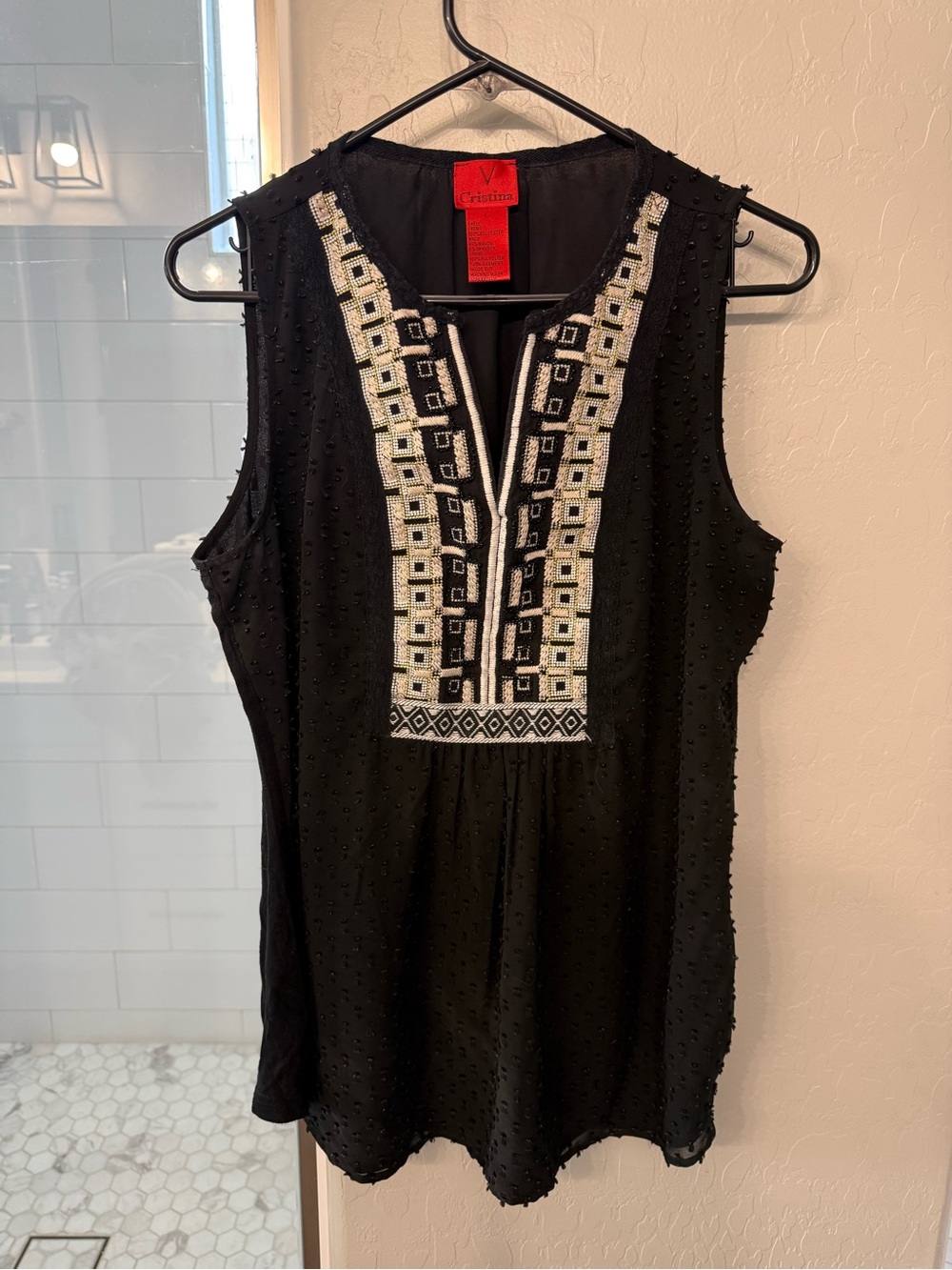 Vince Camuto Black Sleeveless Embellished Split-Neck Top